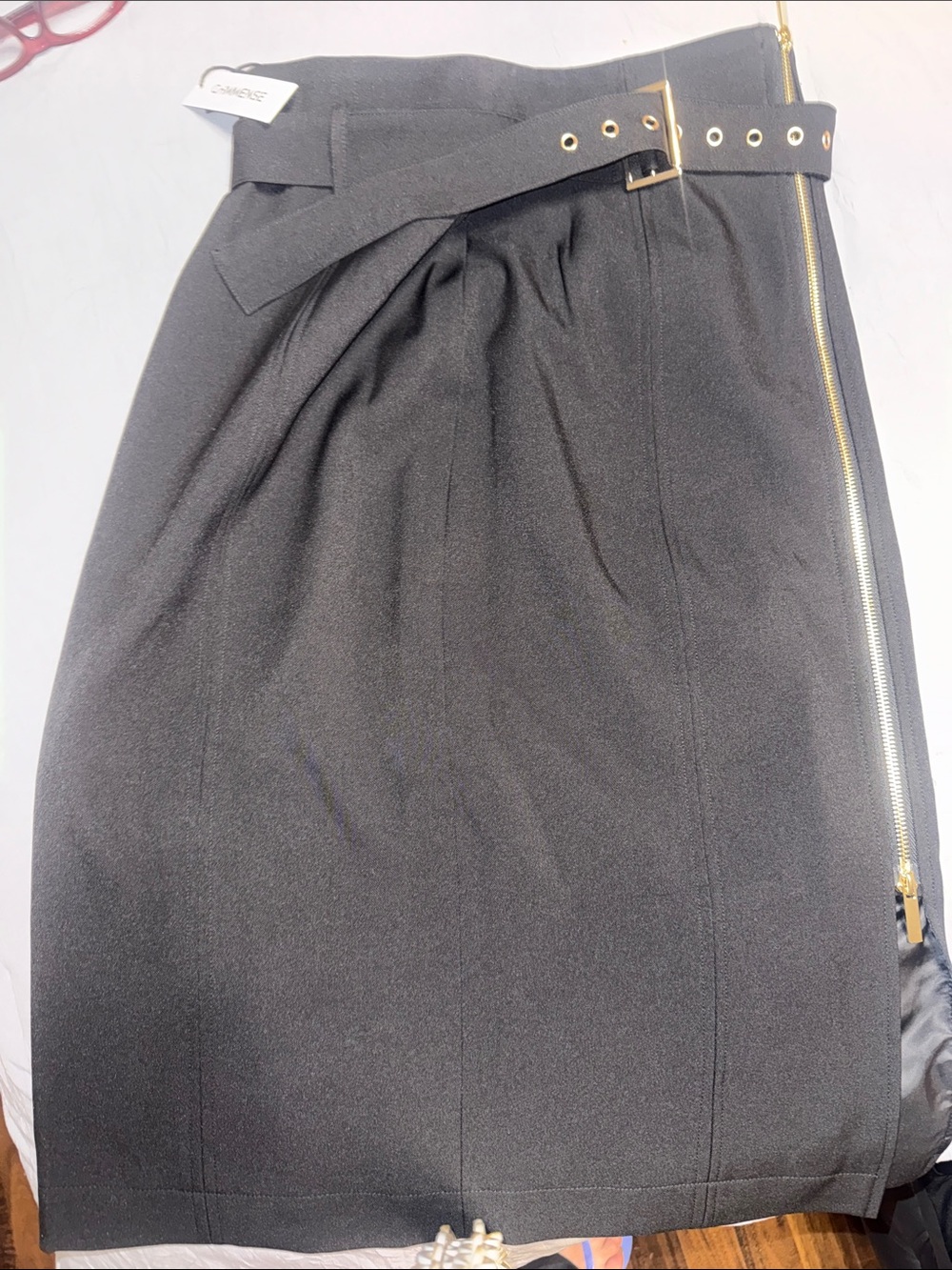 Commense Black High-Waist Belted Pencil Skirt side slit zipper Gold hardware